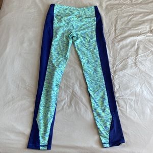 Navy front with green space-dye back VSX leggings